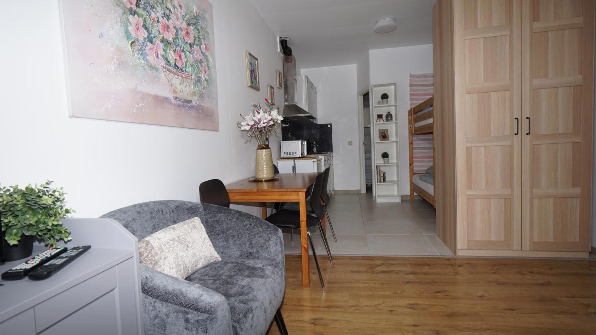 Sint-Jans Appartments แอนต์เวิร์ป ภายนอก รูปภาพ