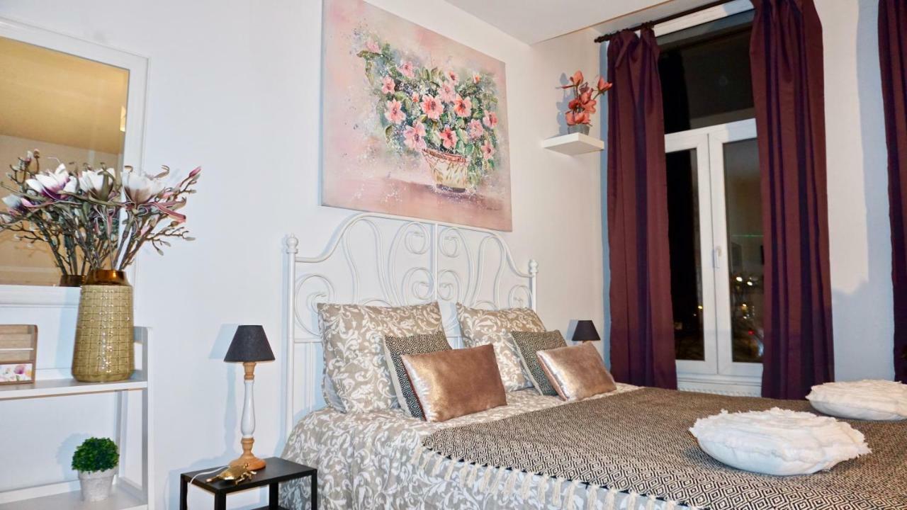 Sint-Jans Appartments แอนต์เวิร์ป ภายนอก รูปภาพ